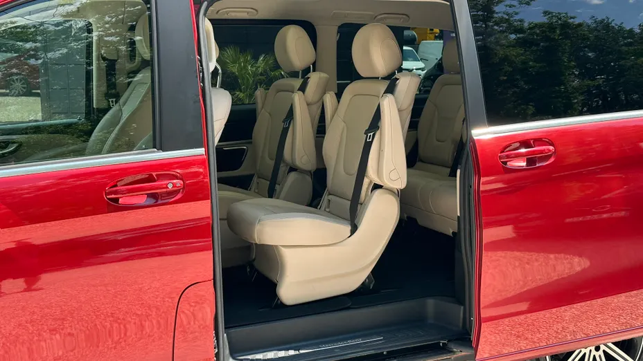 MERCEDES-BENZ V Klasa V 300 d 4-Matic Exclusive 9G-Tronic (długi)