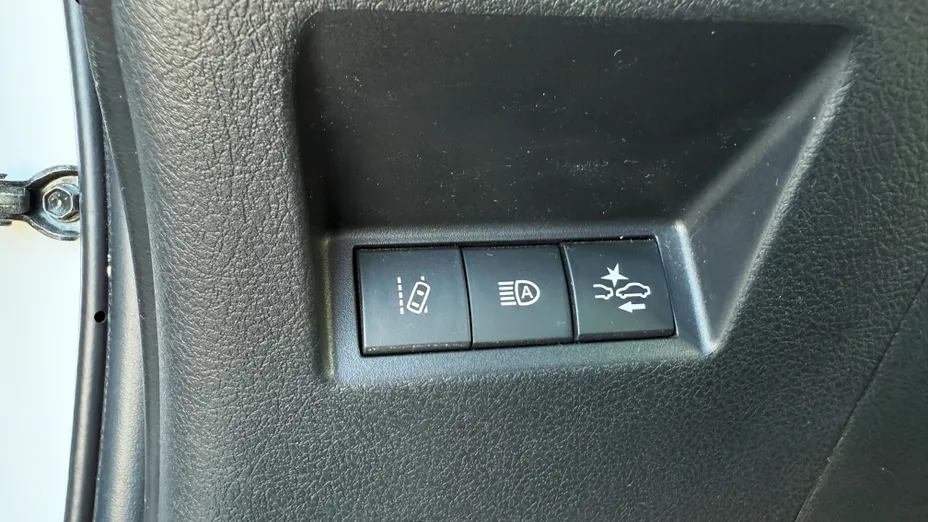 TOYOTA Yaris Yaris Hybrid 100 Premium