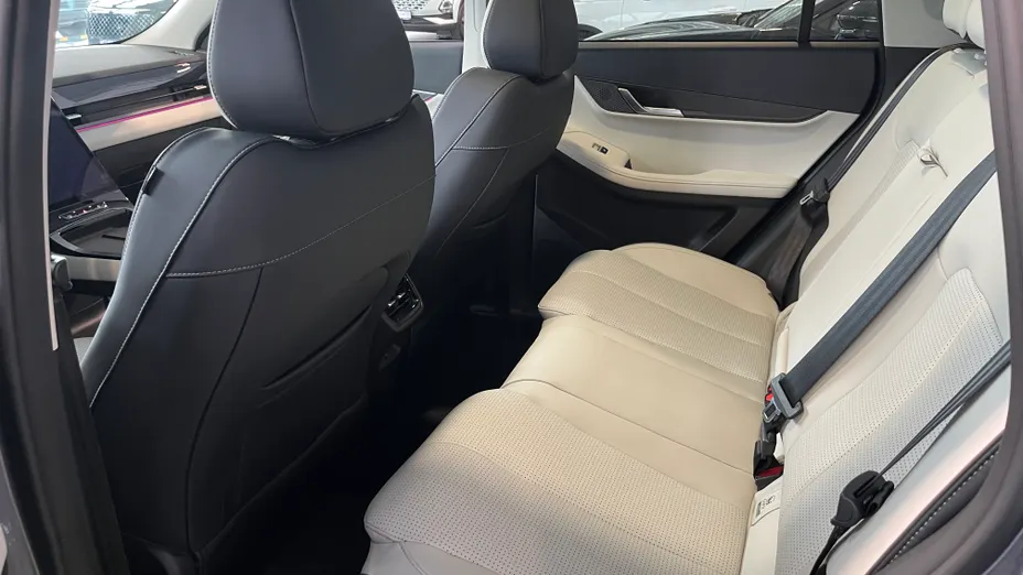 JAECOO J5 J5 1.6 T-GDI Premium DCT Nowy