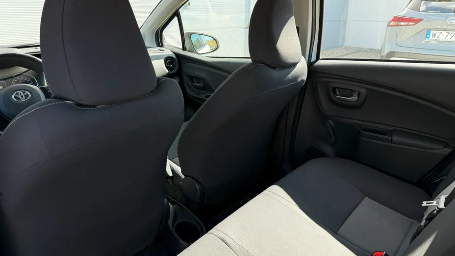 TOYOTA Yaris Yaris Hybrid 100 Premium