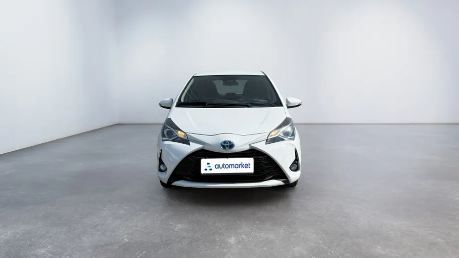 TOYOTA Yaris Yaris Hybrid 100 Premium