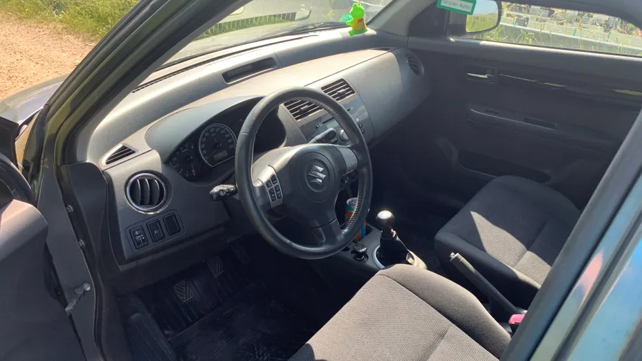 SUZUKI Swift Swift 1.3 GS / Premium 4WD