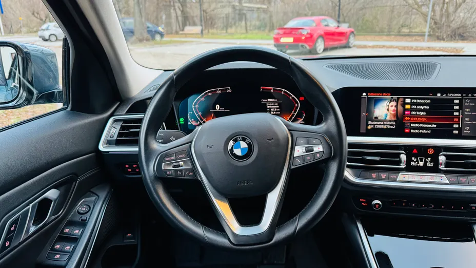 BMW Seria 3 320i GPF Advantage aut