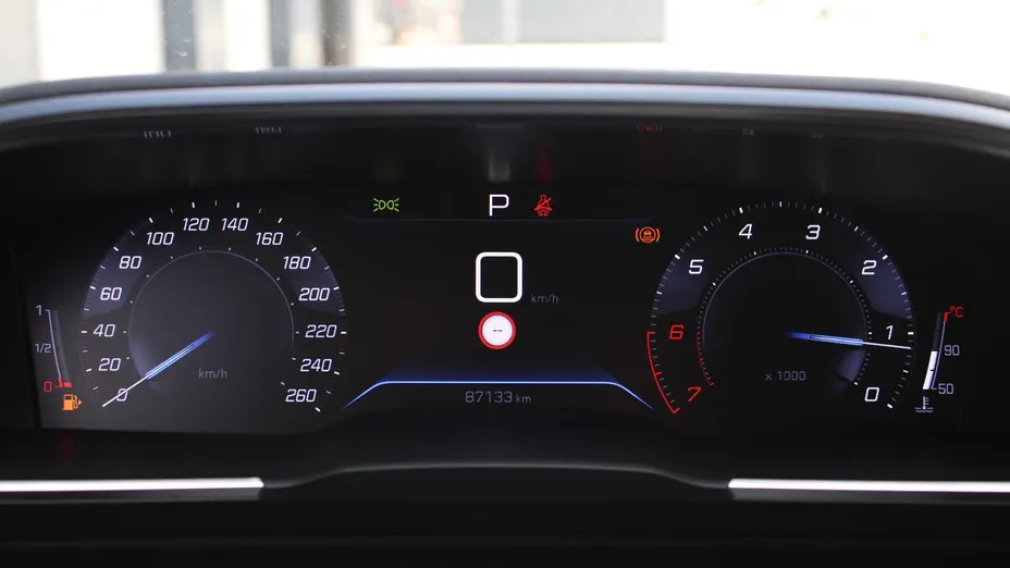 PEUGEOT 508 508 1.6 PureTech Allure S&S EAT8