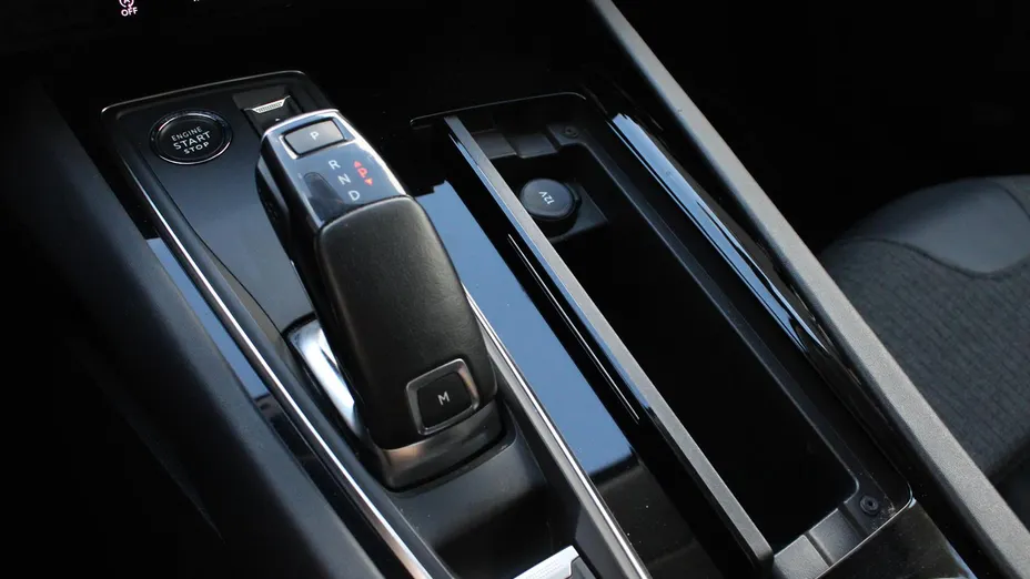 PEUGEOT 508 508 1.6 PureTech Allure S&S EAT8