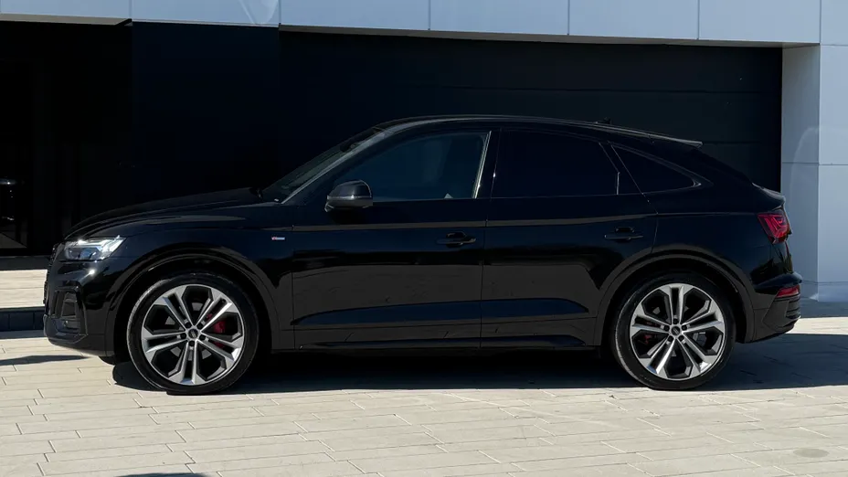 AUDI Q5 Sportback -