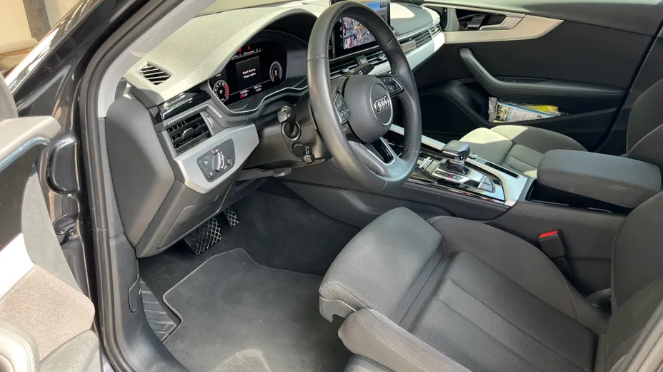 AUDI A4 A4 2.0 TFSI S tronic