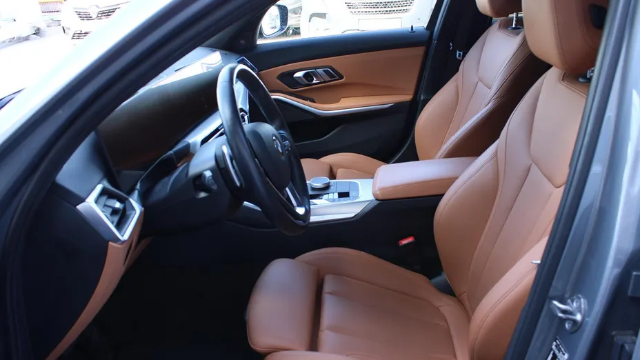 BMW Seria 3 318d mHEV Sport Line aut