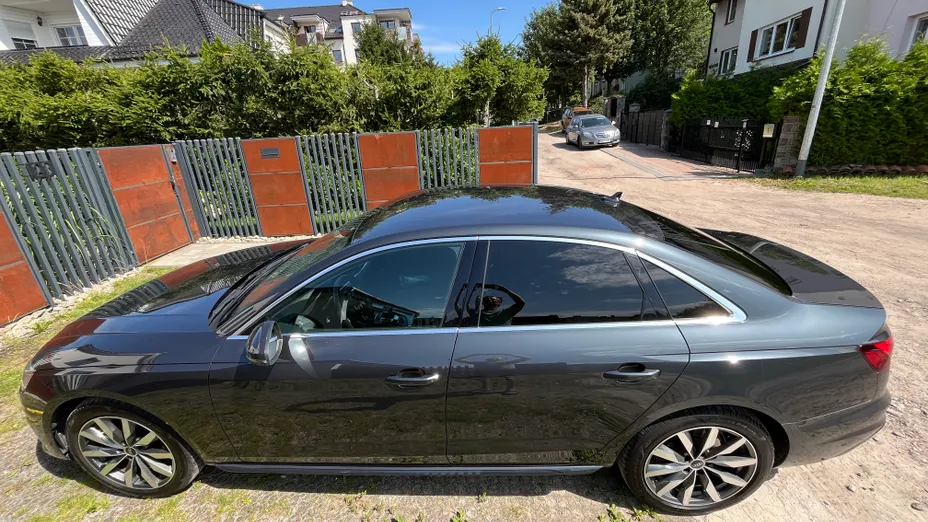 AUDI A4 A4 2.0 TFSI S tronic