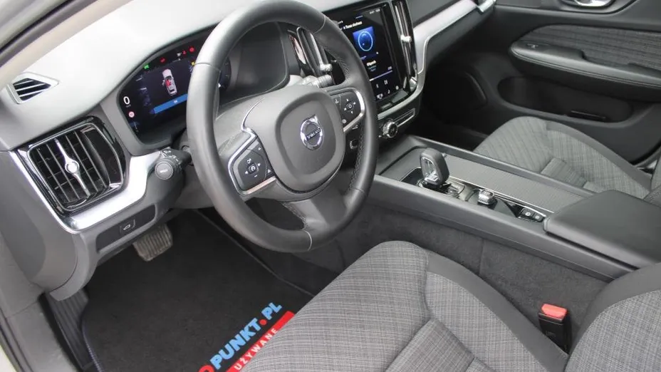 VOLVO V60 V60 B4 D Core aut