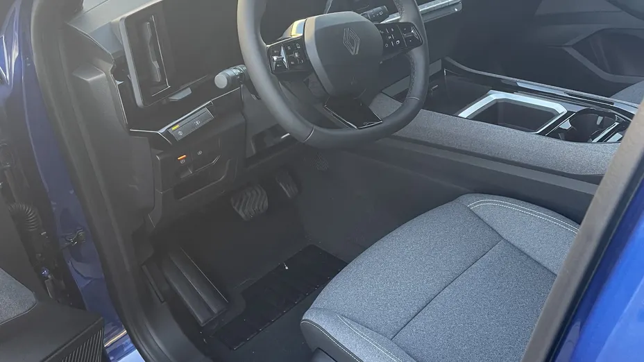 RENAULT Austral Austral 1.3 TCe mHEV Evolution aut Nowy