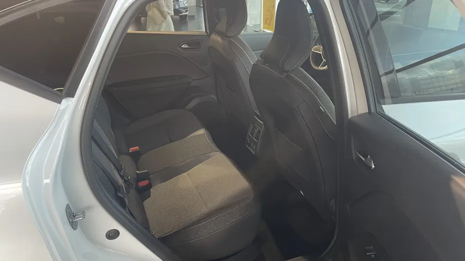 RENAULT Captur Captur 1.3 TCe mHEV Techno EDC Nowy