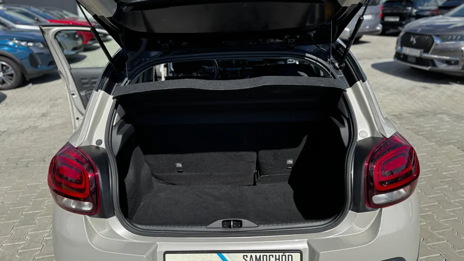 CITROEN C3 C3 1.2 PureTech Shine EAT6