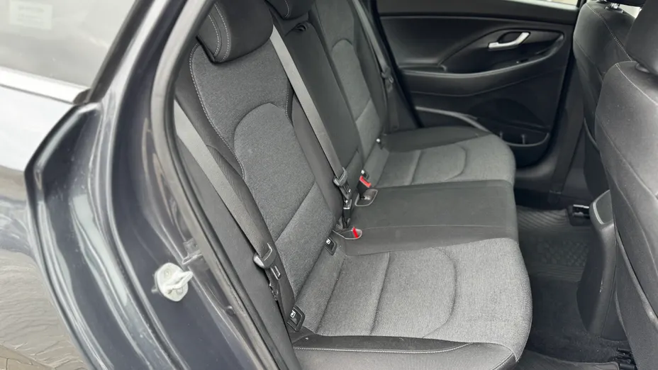 HYUNDAI i30 i30 1.5 DPI Smart