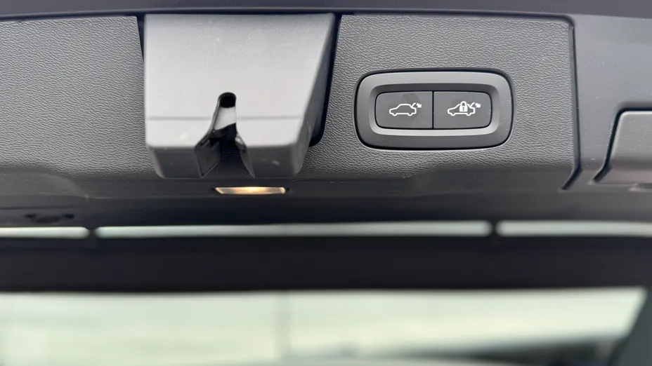 VOLVO XC60 XC60 B4 D AWD Inscription aut