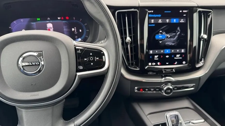 VOLVO XC60 XC60 B4 D AWD Inscription aut