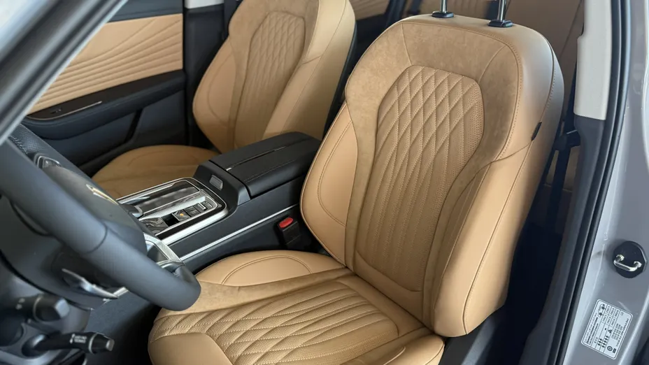 HONGQI HS5 HS5 2.0T Executive AWD Nowy