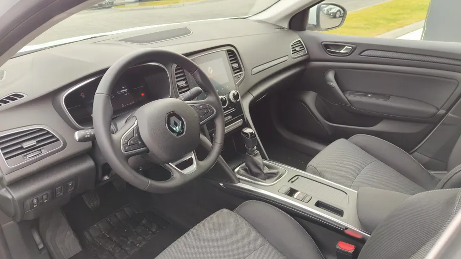 RENAULT Megane Megane 1.3 TCe Evolution Nowy