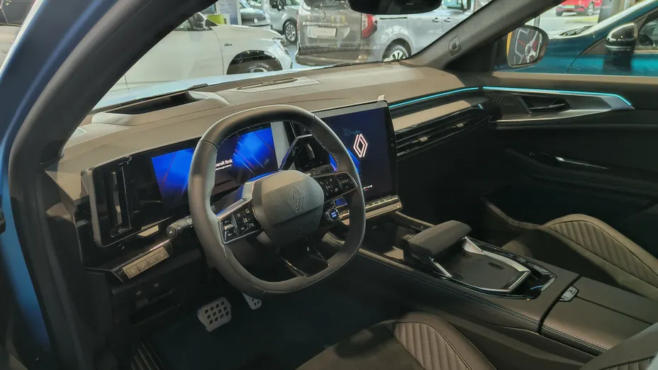 RENAULT Rafale Rafale 1.2 E-Tech PHEV 4x4 300 atelier Alpine MMT Nowy