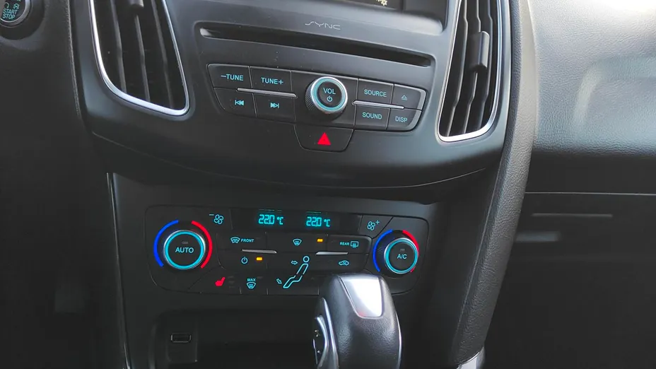 FORD Focus Focus 1.5 EcoBoost Active X aut