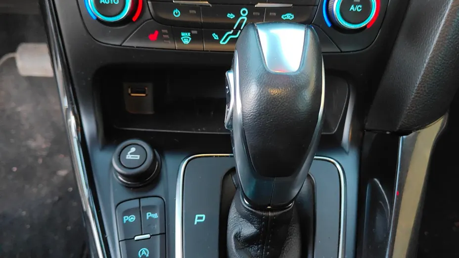 FORD Focus Focus 1.5 EcoBoost Active X aut