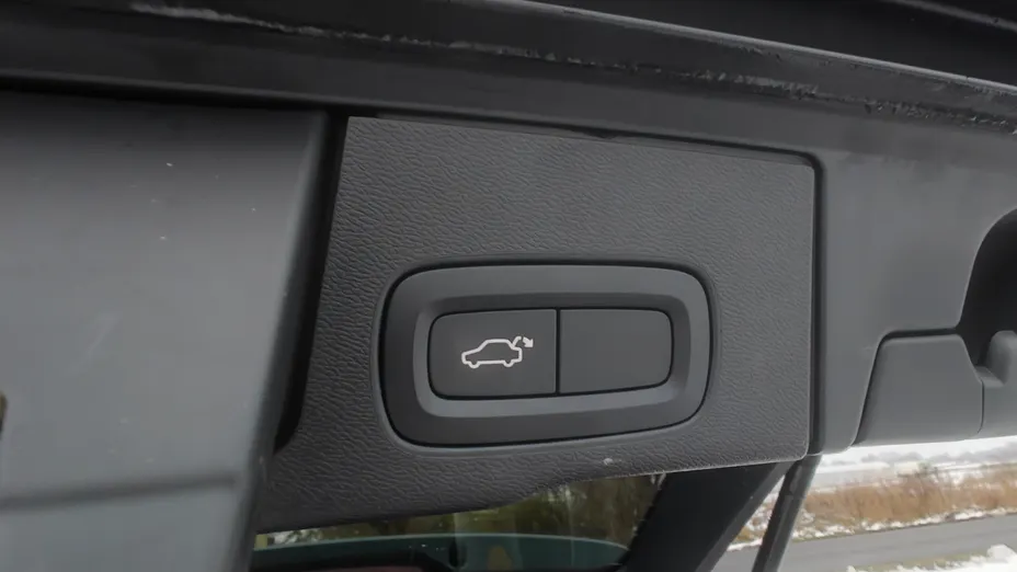 VOLVO XC60 XC60 T8 Plug-In Hybrid AWD Inscription Expression aut