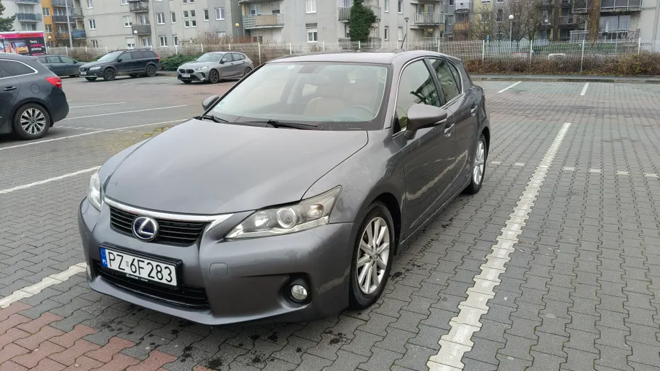 LEXUS CT -