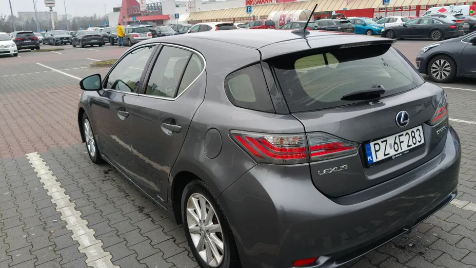 LEXUS CT -