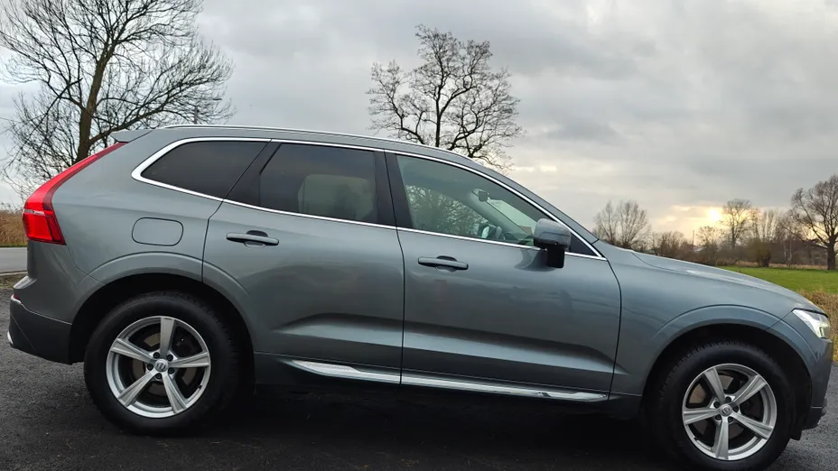 VOLVO XC60 XC60 T8 Plug-In Hybrid AWD Inscription Expression aut
