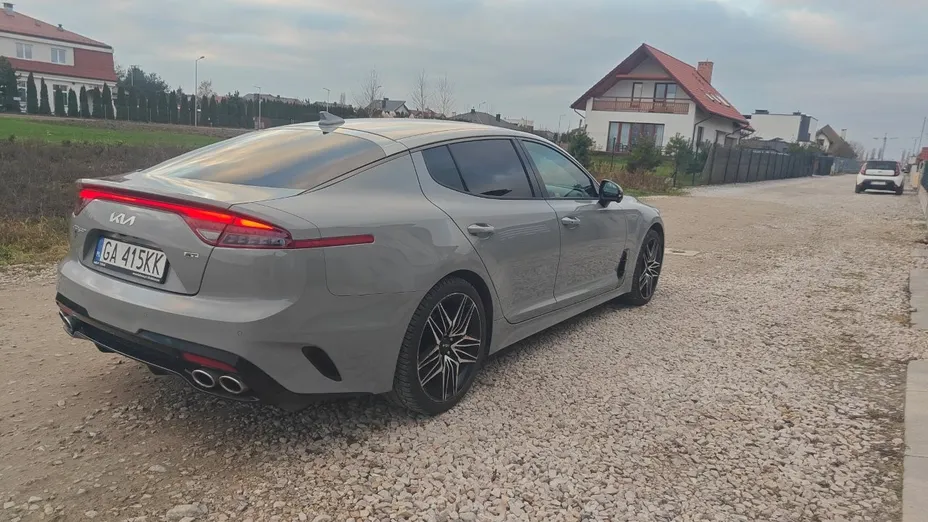 KIA Stinger Stinger 3.3 T-GDI V6 GT AWD