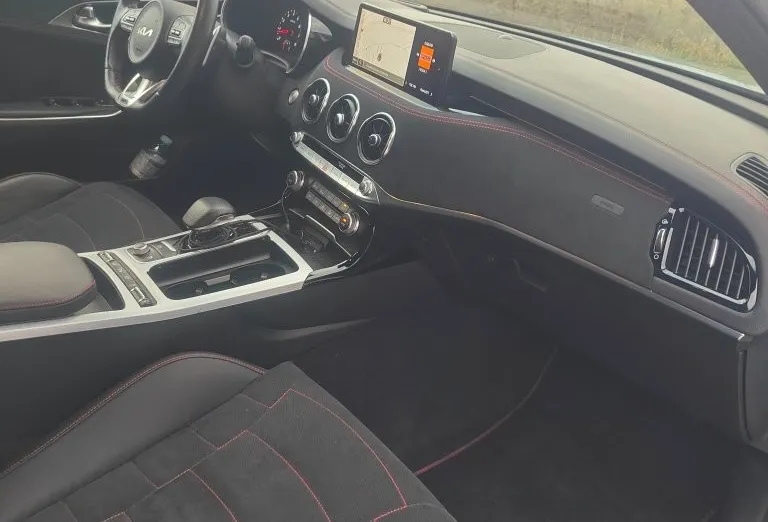 KIA Stinger Stinger 3.3 T-GDI V6 GT AWD