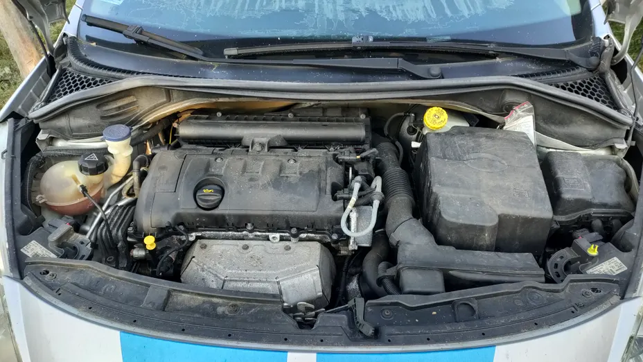 PEUGEOT 207 207 1.4 16V Trendy