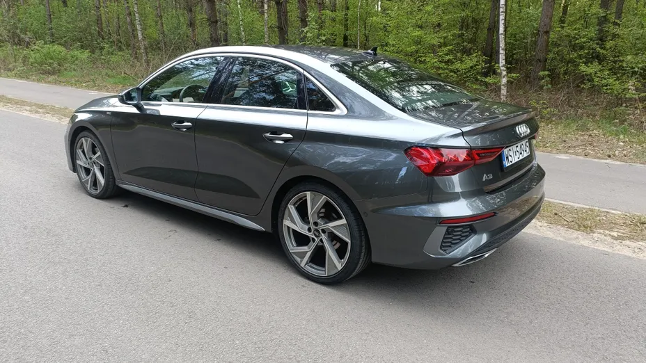 AUDI A3 A3 35 TDI S Line S tronic