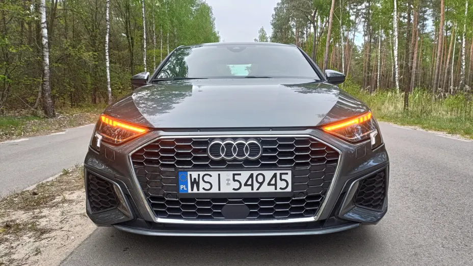 AUDI A3 A3 35 TDI S Line S tronic