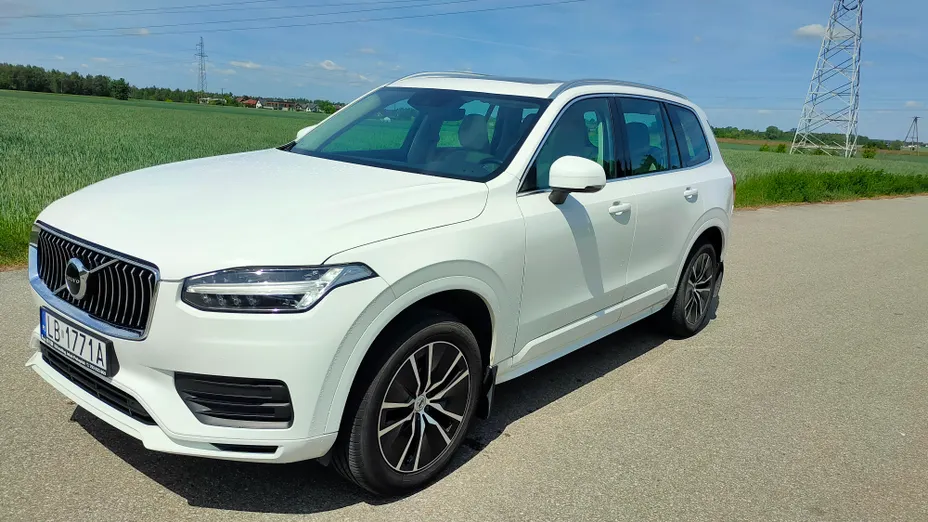 VOLVO XC90 XC90 T6 AWD Momentum Pro aut