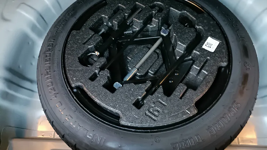 KIA Cee'd Ceed 1.5 T-GDI Tribute DCT
