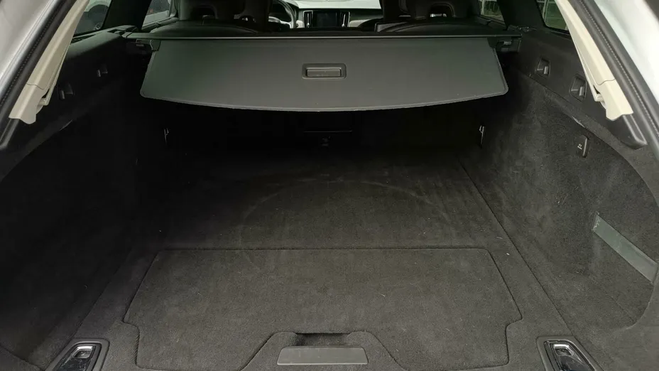 VOLVO V90 V90 CC D5 SCR AWD aut