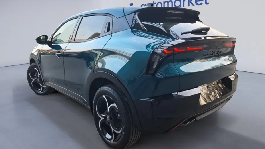 ALFA ROMEO Junior Junior 1.2 mHEV Ti eDCT Nowy