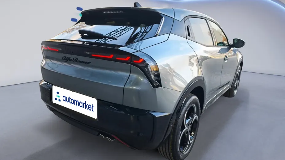ALFA ROMEO Junior Junior 1.2 mHEV Ti eDCT Nowy