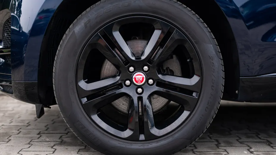 JAGUAR F-Pace F-Pace 2.0 D200 mHEV AWD SE