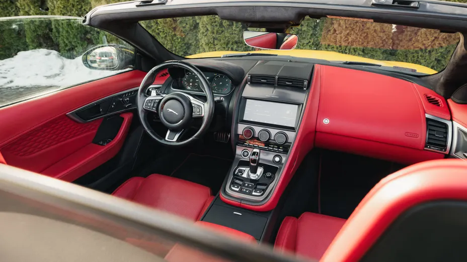 JAGUAR F-Type F-Type 2.0 Turbo First Edition aut