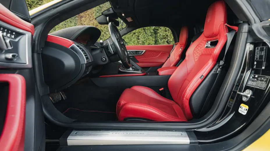 JAGUAR F-Type F-Type 2.0 Turbo First Edition aut