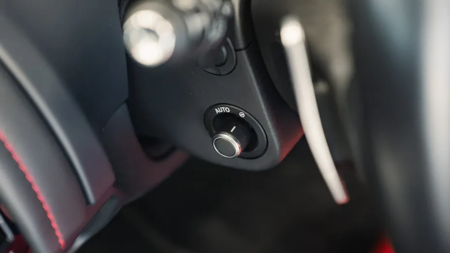 JAGUAR F-Type F-Type 5.0 V8 S/C AWD R-Dynamic