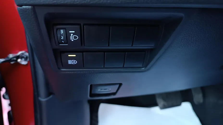 TOYOTA Yaris Yaris Hybrid 1.5 Comfort