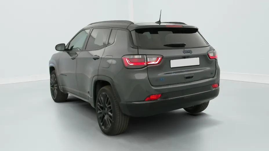 JEEP Compass -