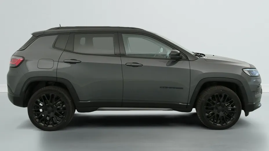 JEEP Compass -