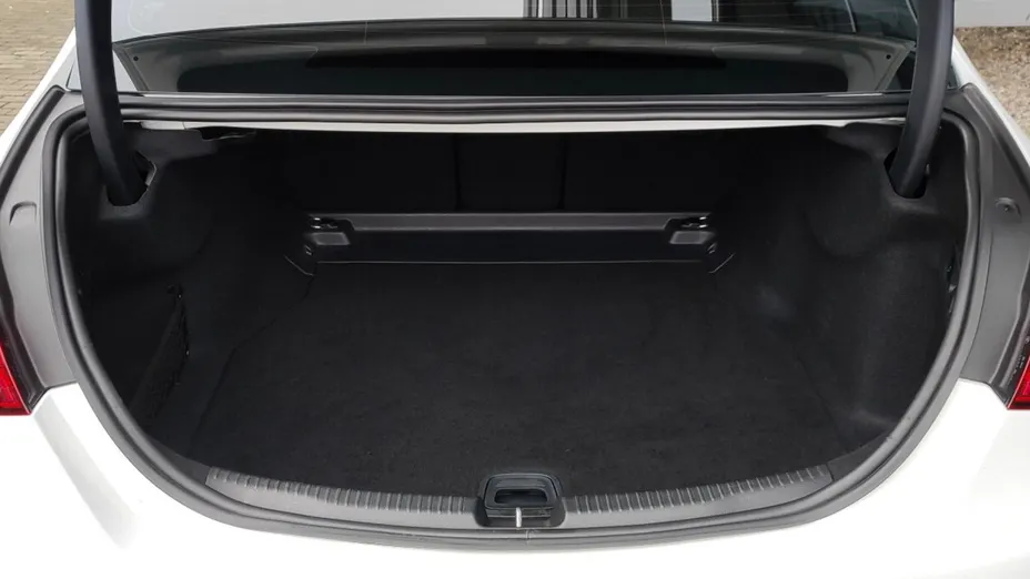 MERCEDES-BENZ C Klasa C 180 mHEV