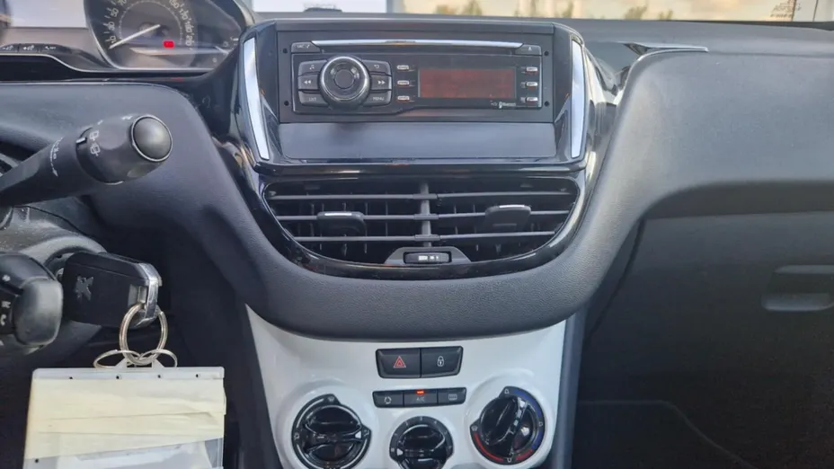 PEUGEOT 208 208 1.2 PureTech Active