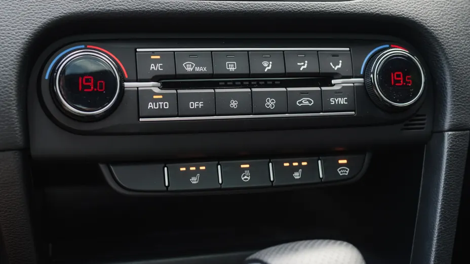 KIA ProCeed ProCeed 1.6 T-GDI GT DCT