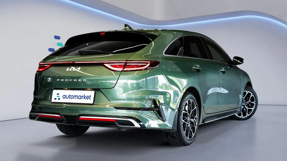 KIA ProCeed ProCeed 1.5 T-GDI GT Line DCT